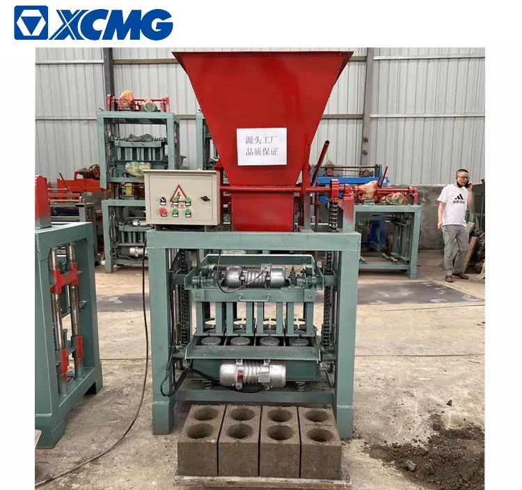 XCMG Official XZ35B China Semi Automatic Block Making Brick Moulding Machine with Hopper - Betonelem gyártó gép: 2 kép. XCMG Official XZ35B China Semi Automatic Block Making Brick Moulding Machine with Hopper - Betonelem gyártó gép: 2 kép.