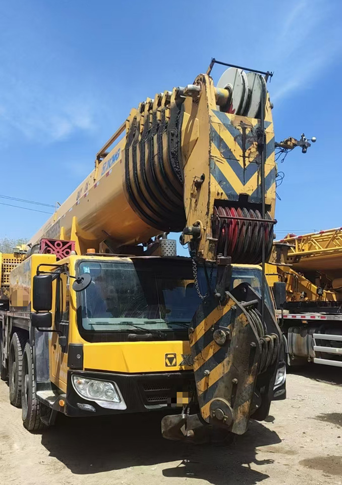 XCMG QAY260 260ton used all terrain mobile hydraulic truck crane price - Terepjáró autódaru: 4 kép. XCMG QAY260 260ton used all terrain mobile hydraulic truck crane price - Terepjáró autódaru: 4 kép.