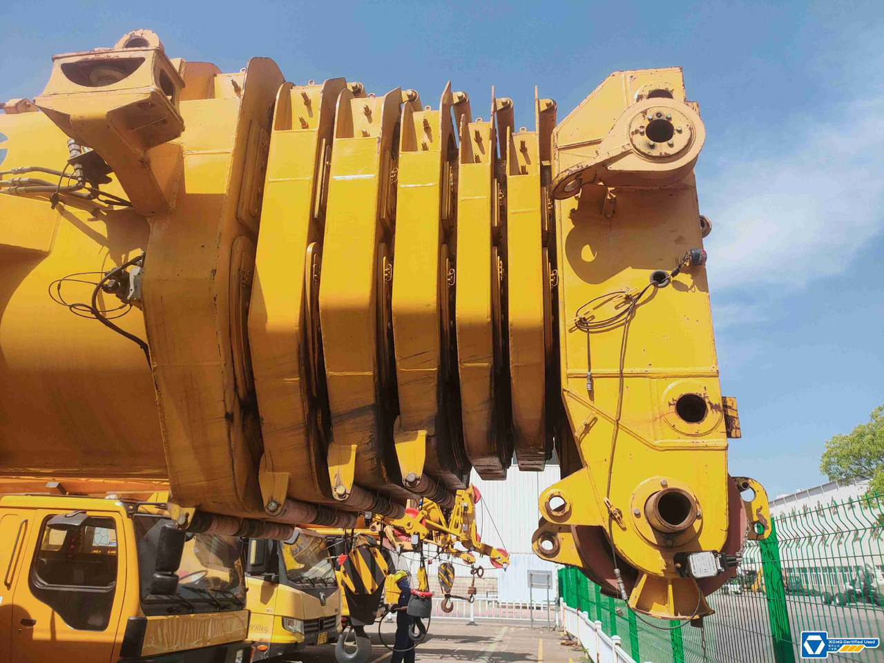 XCMG QAY650A used 650 ton diesel all terrain crane with good condition - Terepjáró autódaru: 3 kép. XCMG QAY650A used 650 ton diesel all terrain crane with good condition - Terepjáró autódaru: 3 kép.