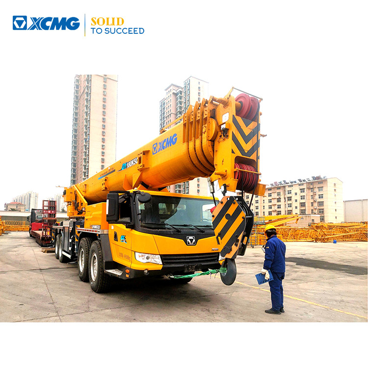 XCMG QY180K5C hydraulic telescopic boom diesel lift crane truck - Autódaru: 1 kép. XCMG QY180K5C hydraulic telescopic boom diesel lift crane truck - Autódaru: 1 kép.