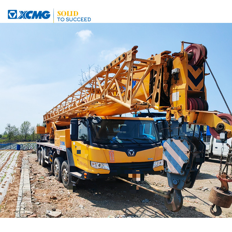 XCMG QY50KC hot sale used 50ton hydraulic crane truck price - Autódaru: 1 kép. XCMG QY50KC hot sale used 50ton hydraulic crane truck price - Autódaru: 1 kép.