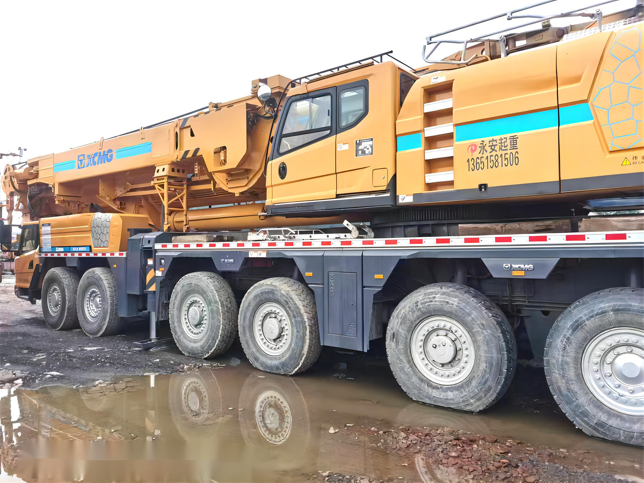 XCMG XCA300 Used Construction Machinery 300 Ton Mobile All Terrain Crane Price - Terepjáró autódaru: 3 kép. XCMG XCA300 Used Construction Machinery 300 Ton Mobile All Terrain Crane Price - Terepjáró autódaru: 3 kép.