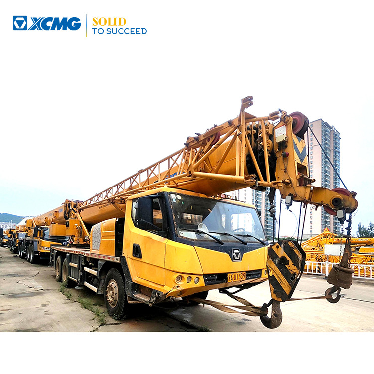 XCMG XCT20L5 20ton used 5-section mobile hydraulic truck crane price - Autódaru: 1 kép. XCMG XCT20L5 20ton used 5-section mobile hydraulic truck crane price - Autódaru: 1 kép.