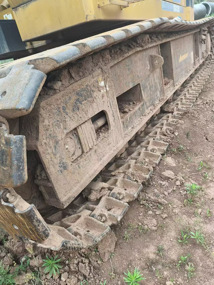XCMG XGC55 55ton second hand 2021 crane with crawler for sale - Lánctalpas daru: 3 kép. XCMG XGC55 55ton second hand 2021 crane with crawler for sale - Lánctalpas daru: 3 kép.