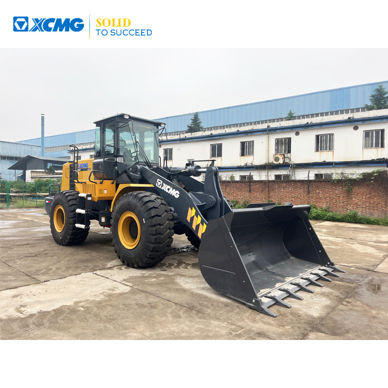 XCMG hot sale 5ton used wheel loader Zl50gv price - Gumikerekes homlokrakodó: 1 kép. XCMG hot sale 5ton used wheel loader Zl50gv price - Gumikerekes homlokrakodó: 1 kép.