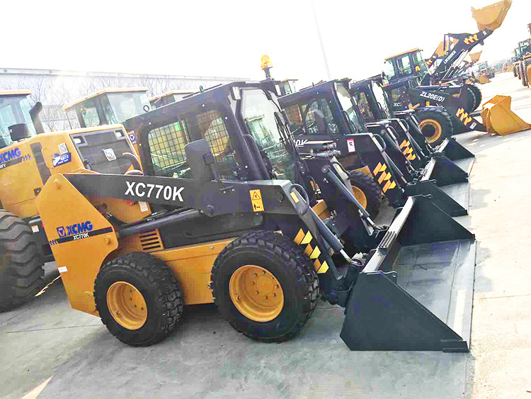 XCMG official XC770K chinese small skid steer loader for sale - Mini homlokrakodó: 5 kép. XCMG official XC770K chinese small skid steer loader for sale - Mini homlokrakodó: 5 kép.