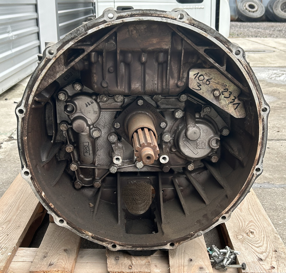 Sebességváltó - Teherautó DAF 12AS 2331 TD   DAF XF 106: 11 kép.