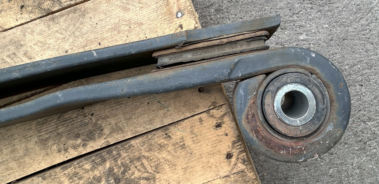DAF 2-LEAF SPRING DAF XF 106 LIFT - Acélrugó: 3 kép. DAF 2-LEAF SPRING DAF XF 106 LIFT - Acélrugó: 3 kép.