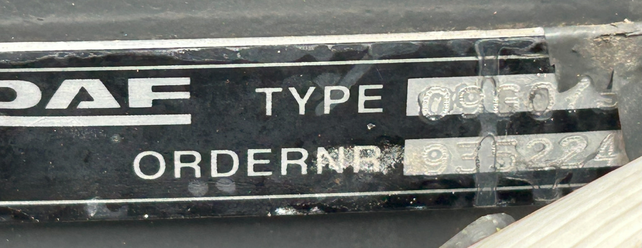 Hátsó tengely DAF COMPLETE STEERING AXLE DAF XF 106 480: 19 kép. Hátsó tengely DAF COMPLETE STEERING AXLE DAF XF 106 480: 19 kép.