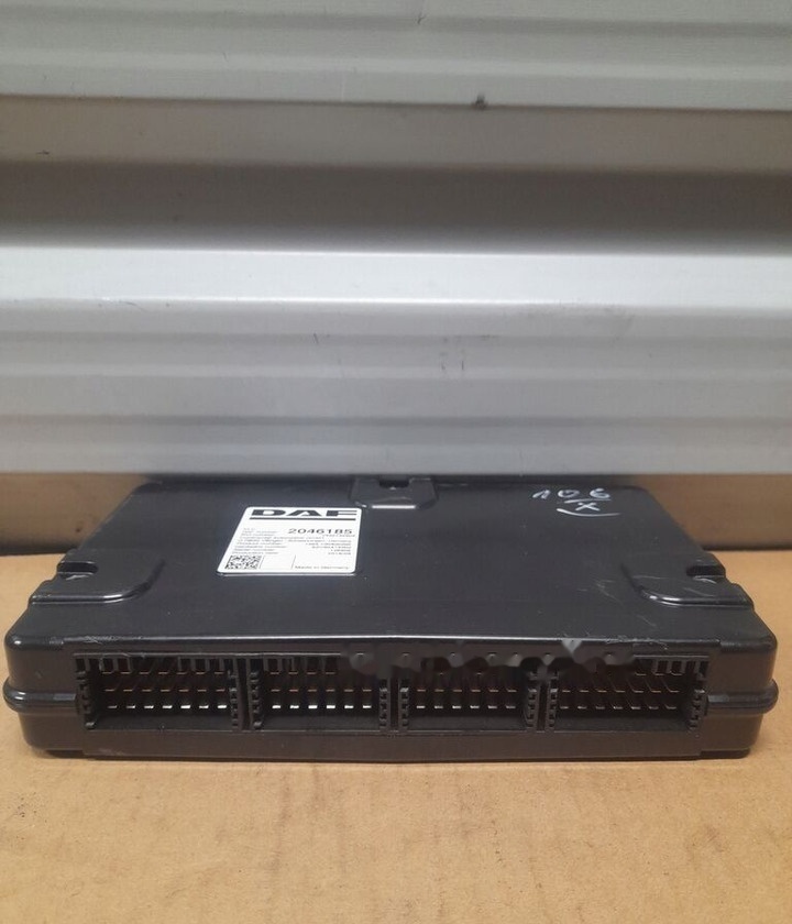 DAF XF 106 2046185 - ECU - Teherautó: 1 kép. DAF XF 106 2046185 - ECU - Teherautó: 1 kép.