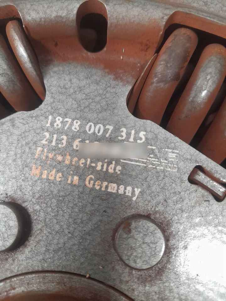 DAF XF 106 DOCISK +TARCZA - Kuplung és alkatrészek - Teherautó: 3 kép. DAF XF 106 DOCISK +TARCZA - Kuplung és alkatrészek - Teherautó: 3 kép.