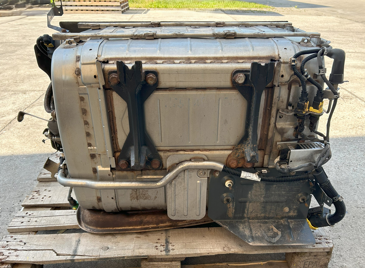 MERCEDES AROCS MP4 A0074908212 - Katalizátor - Teherautó: 2 kép. MERCEDES AROCS MP4 A0074908212 - Katalizátor - Teherautó: 2 kép.