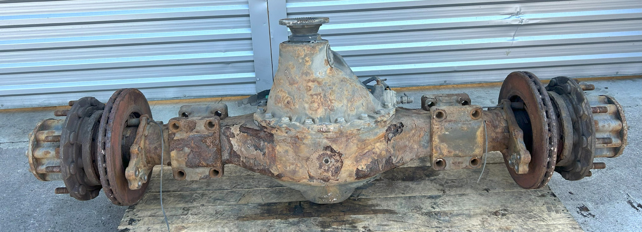 MERCEDES AROCS MP4 AXLE + HUBS R440-13 2,611 - Hátsó tengely - Teherautó: 1 kép. MERCEDES AROCS MP4 AXLE + HUBS R440-13 2,611 - Hátsó tengely - Teherautó: 1 kép.