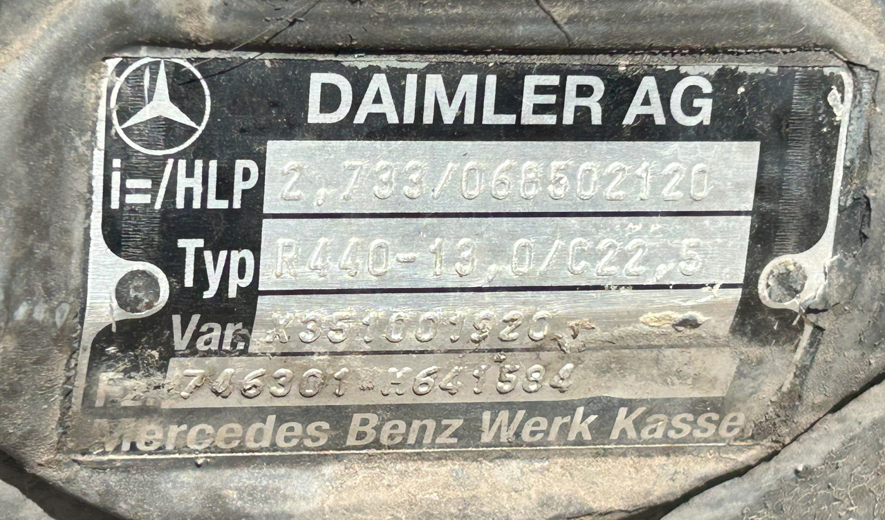 MERCEDES AXLE + HUBS R440-13,0 2,733 ACTROS MP4 - Hátsó tengely: 4 kép. MERCEDES AXLE + HUBS R440-13,0 2,733 ACTROS MP4 - Hátsó tengely: 4 kép.