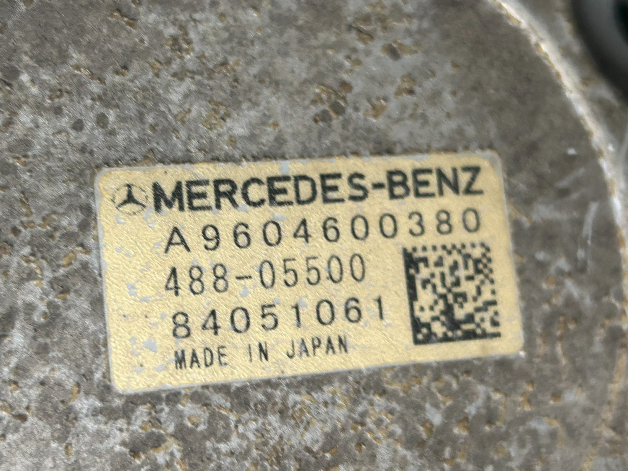MERCEDES-BENZ ACTROS MP4 POWER STEERING PUMP - Szervószivattyú - Teherautó: 5 kép. MERCEDES-BENZ ACTROS MP4 POWER STEERING PUMP - Szervószivattyú - Teherautó: 5 kép.