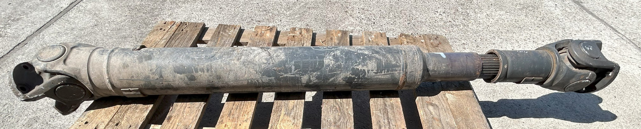 MERCEDES-BENZ AROCS MP4 DRIVE SHAFT 1544 MM - Kardántengely: 4 kép. MERCEDES-BENZ AROCS MP4 DRIVE SHAFT 1544 MM - Kardántengely: 4 kép.