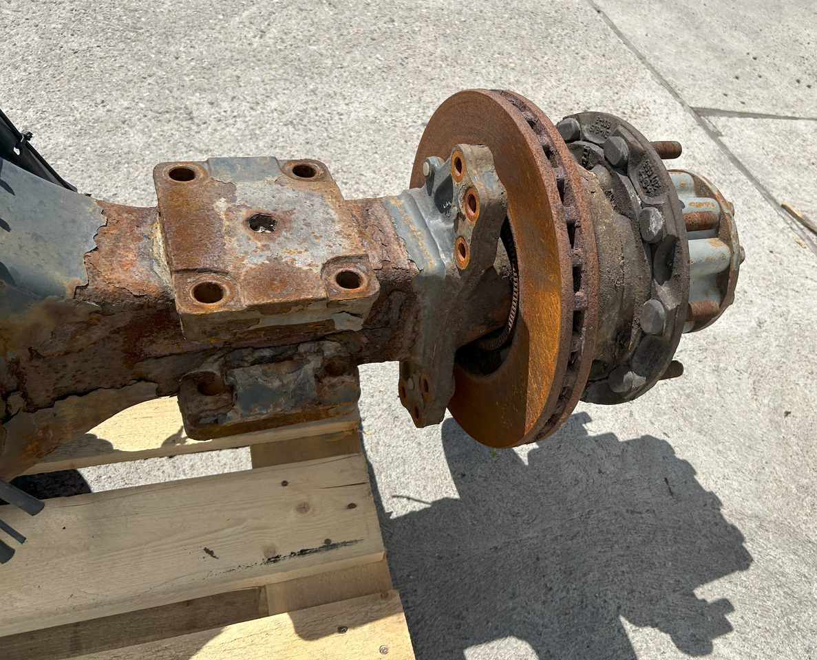 MERCEDES-BENZ REAR AXLE + HUBS ACTROS MP4 R440-13 2,846 - Hátsó tengely - Teherautó: 5 kép. MERCEDES-BENZ REAR AXLE + HUBS ACTROS MP4 R440-13 2,846 - Hátsó tengely - Teherautó: 5 kép.