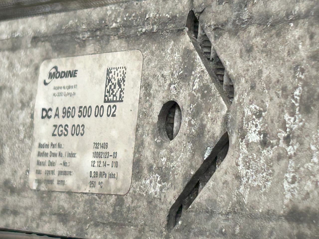 Mercedes ACTROS MP4 COOLERS SET - Radiátor: 2 kép. Mercedes ACTROS MP4 COOLERS SET - Radiátor: 2 kép.