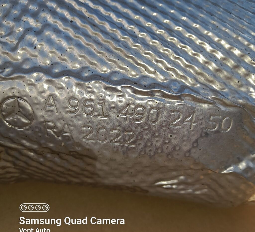 Mercedes-Benz A9614902450 Mercedes-Benz ACTROS MP5 22R truck - Kipufogócső - Teherautó: 2 kép. Mercedes-Benz A9614902450 Mercedes-Benz ACTROS MP5 22R truck - Kipufogócső - Teherautó: 2 kép.