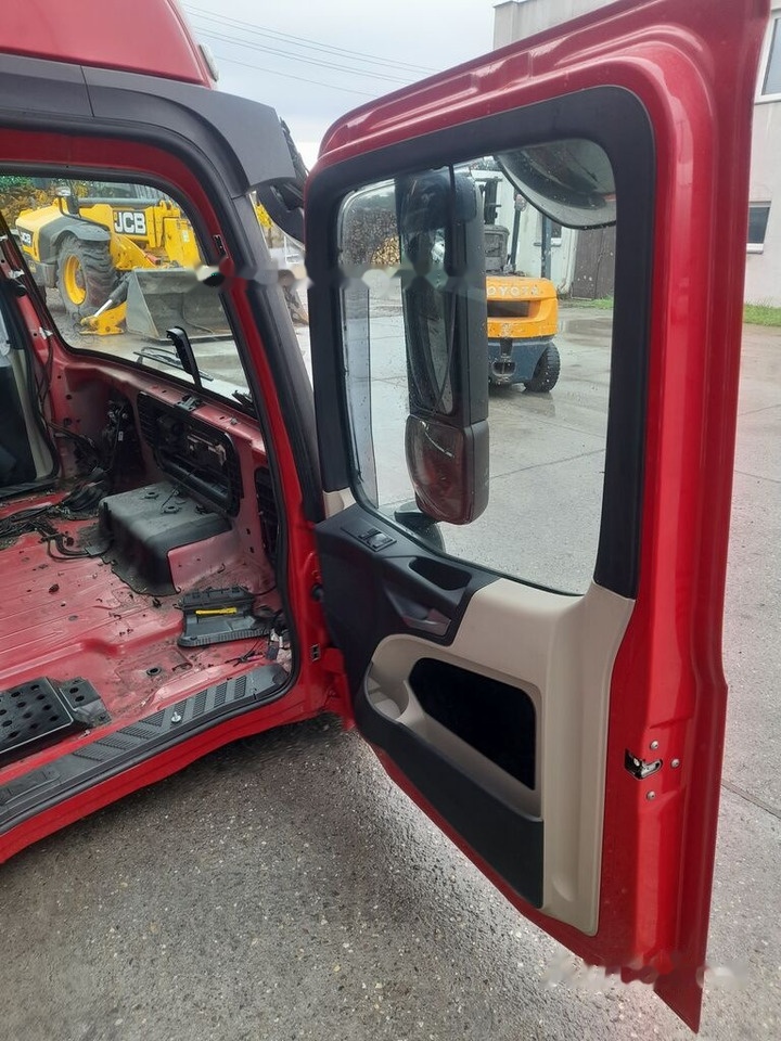 Fülke - Teherautó Mercedes-Benz ACTROS MP4   truck: 9 kép.
