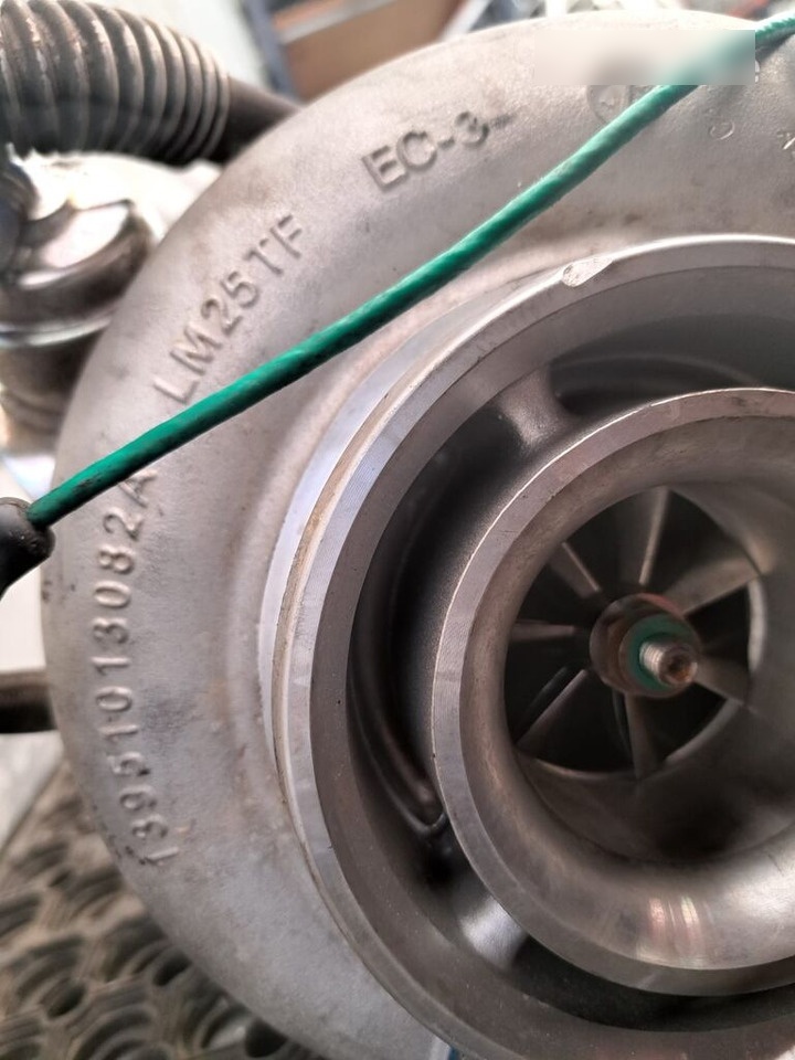 Mercedes-Benz Antos Actros MP4 0M470   Mercedes-Benz ACTROS MP4 truck - Turbó - Teherautó: 5 kép. Mercedes-Benz Antos Actros MP4 0M470   Mercedes-Benz ACTROS MP4 truck - Turbó - Teherautó: 5 kép.