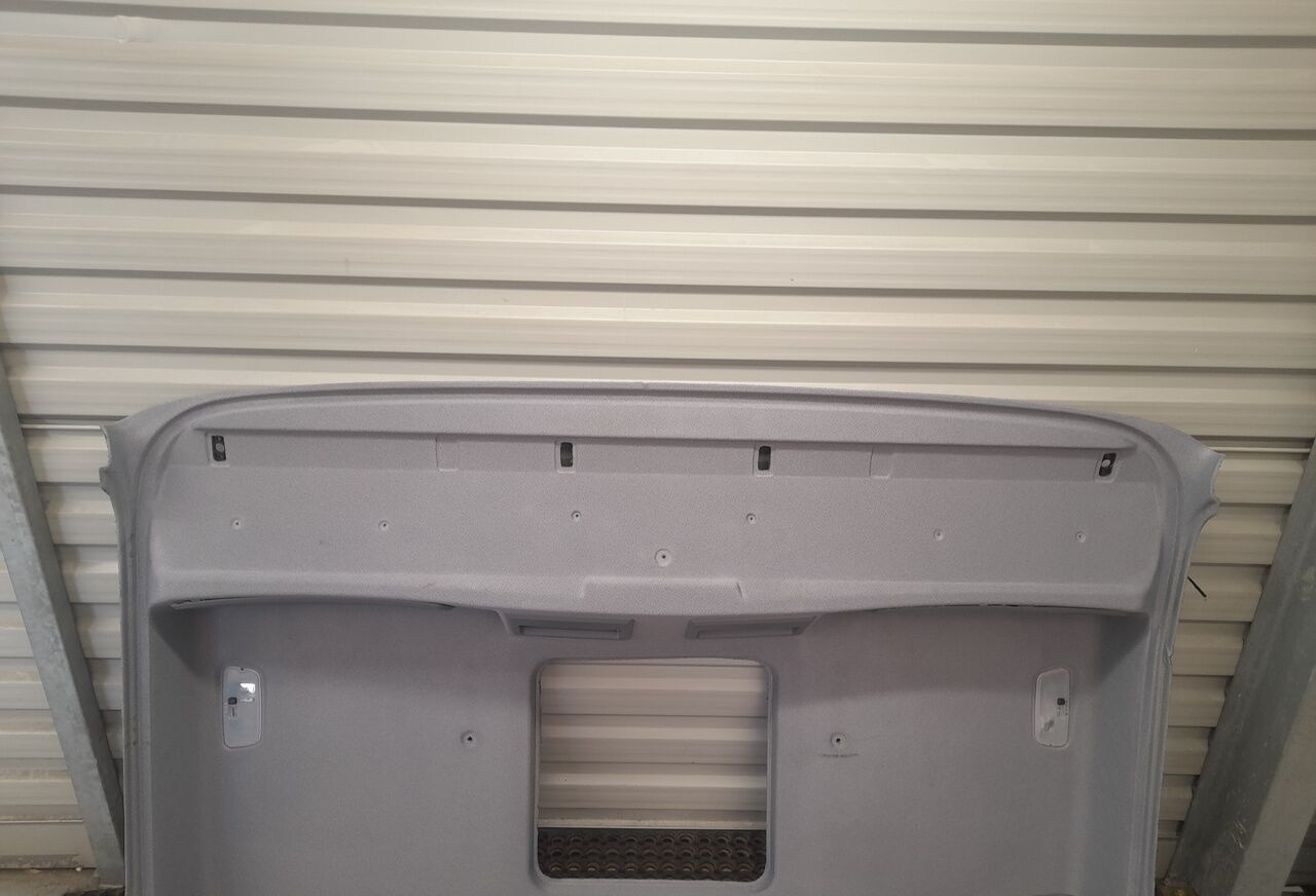 PODSUFITKA TAPICERKA Mercedes-Benz ATEGO A9406907550 - Fülke és belső tér - Teherautó: 4 kép. PODSUFITKA TAPICERKA Mercedes-Benz ATEGO A9406907550 - Fülke és belső tér - Teherautó: 4 kép.