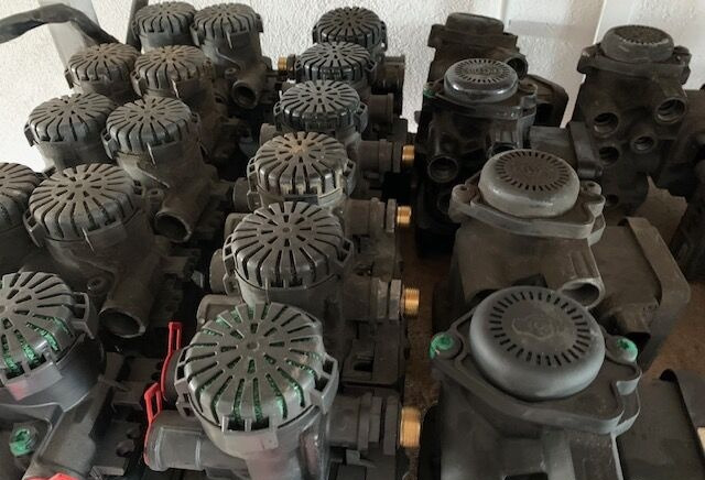 Fékszelep - Teherautó WABCO 1867002   DAF XF 106 truck: 6 kép.