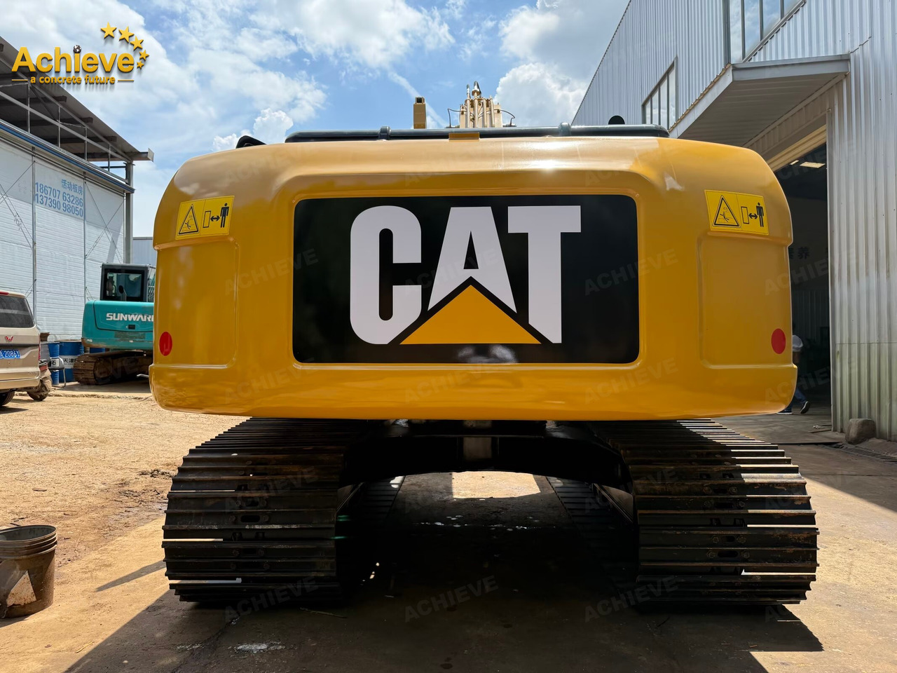 Lánctalpas kotró CATERPILLAR 【ACHIEVE】TOP CONDITION!!! CAT 320D2L tracked excavator: 9 kép.