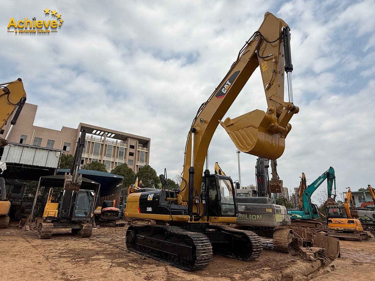CATERPILLAR CAT 330D2 Refurbished 30TON C9ACERT 200Kw 1.4-2.0m³ 33750kg【ACHIEVE】 TOP CONDITION!!! - Kotrógép: 1 kép. CATERPILLAR CAT 330D2 Refurbished 30TON C9ACERT 200Kw 1.4-2.0m³ 33750kg【ACHIEVE】 TOP CONDITION!!! - Kotrógép: 1 kép.