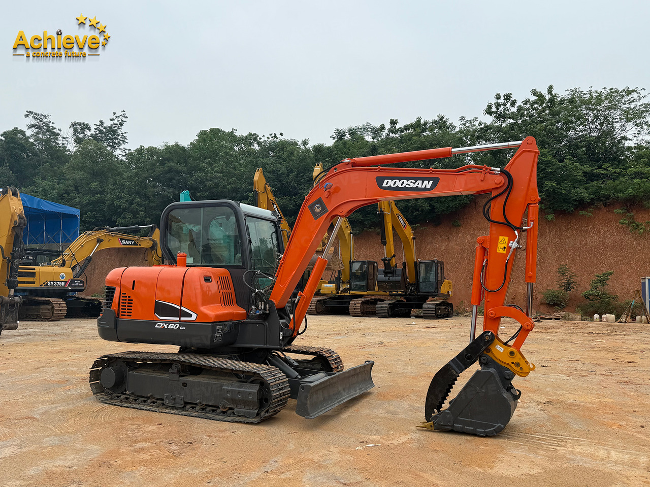 DOOSAN Diwanlun DX60-9 Excavator 38.9(52.1)/2100kW(HP) / rpm D24C 0.23m3 5700kg 4.2+2.8Ton 【ACHIEVE】 TOP CONDITION!!! - Lánctalpas kotró: 1 kép. DOOSAN Diwanlun DX60-9 Excavator 38.9(52.1)/2100kW(HP) / rpm D24C 0.23m3 5700kg 4.2+2.8Ton 【ACHIEVE】 TOP CONDITION!!! - Lánctalpas kotró: 1 kép.