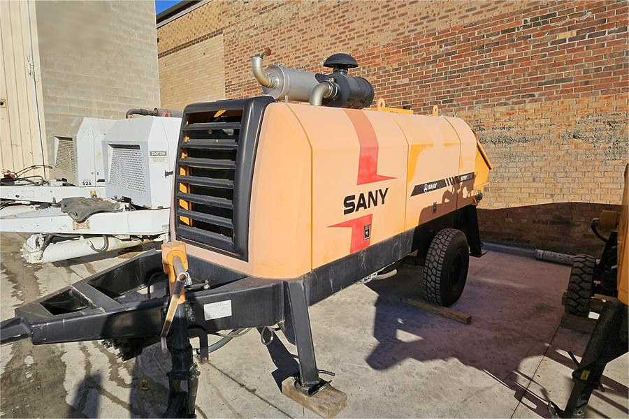 SANY 【ACHIEVE】TOP CONDITION!!! demo new low hours Sany Concrete Trailer Pump 2017 HBT5008C-5S - Stabil betonszivattyú: 2 kép. SANY 【ACHIEVE】TOP CONDITION!!! demo new low hours Sany Concrete Trailer Pump 2017 HBT5008C-5S - Stabil betonszivattyú: 2 kép.