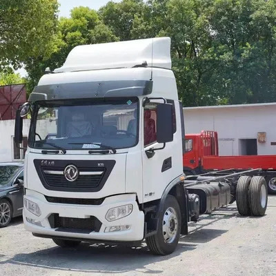 210HP Tractor Unit 4X2 Dongfeng Kingrun Kr Truck Head - Alvaz teherautó: 1 kép. 210HP Tractor Unit 4X2 Dongfeng Kingrun Kr Truck Head - Alvaz teherautó: 1 kép.