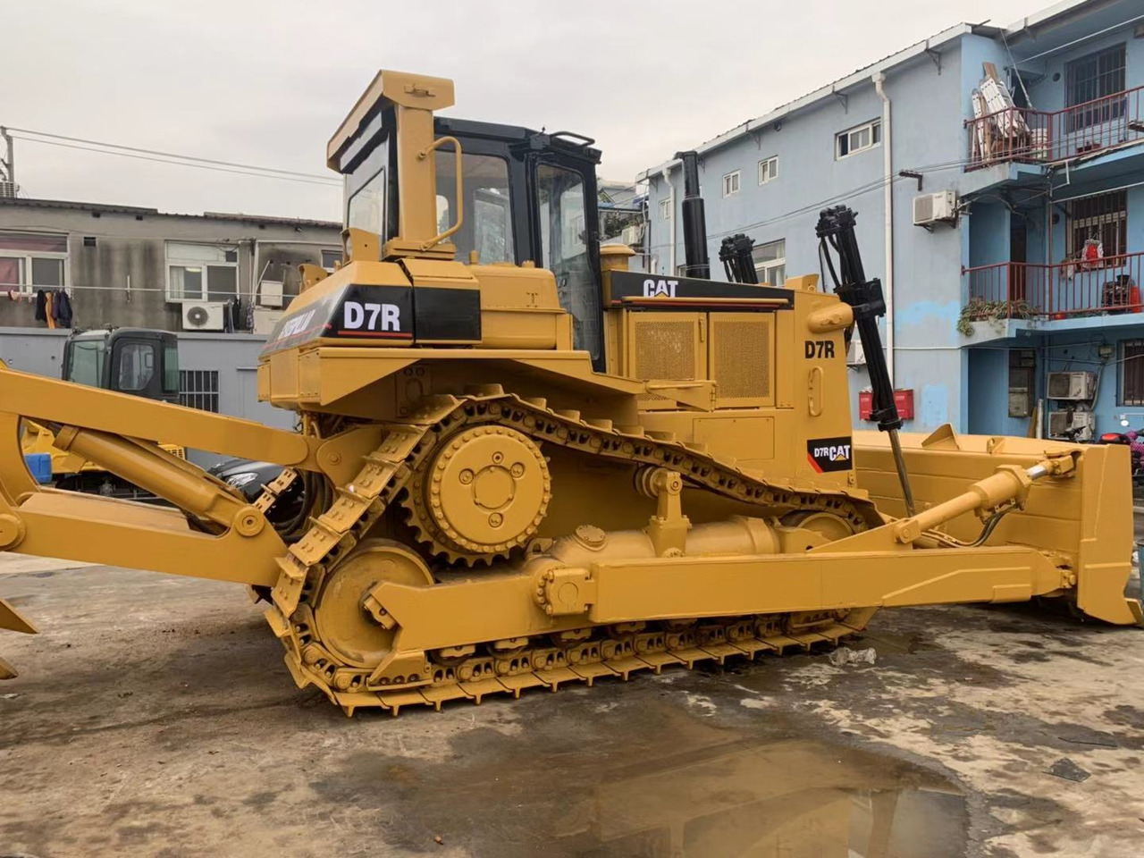 Caterpillar Bulldozer CAT D7R, D7G, D7H Secondhand Condition - Buldózer: 4 kép. Caterpillar Bulldozer CAT D7R, D7G, D7H Secondhand Condition - Buldózer: 4 kép.