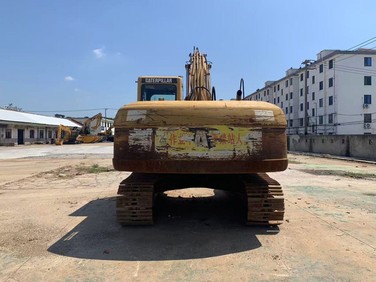 Caterpillar Secondhand Excavator CAT 320CL, 320BL Japan Origin - Lánctalpas kotró: 5 kép. Caterpillar Secondhand Excavator CAT 320CL, 320BL Japan Origin - Lánctalpas kotró: 5 kép.