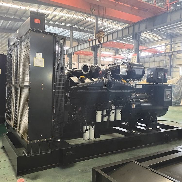 Cummins Generator Set 200KVA, 300KVA, 400KVA, 500KVA Silent Type Geneset - Áramfejlesztő: 2 kép. Cummins Generator Set 200KVA, 300KVA, 400KVA, 500KVA Silent Type Geneset - Áramfejlesztő: 2 kép.