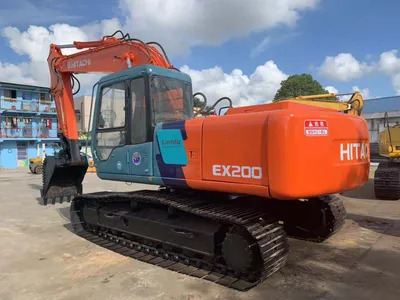 Good Price Japan Surplus Backhoe Hitachii Ex200 Can Be Exported to Philippines - Lánctalpas kotró: 1 kép. Good Price Japan Surplus Backhoe Hitachii Ex200 Can Be Exported to Philippines - Lánctalpas kotró: 1 kép.