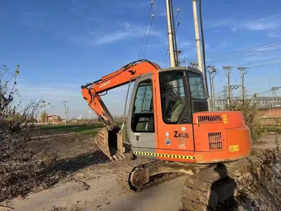 Hitachi 7t Used Zx Zaxis 75 Small Crawler Excavator with Blade - Lánctalpas kotró: 1 kép. Hitachi 7t Used Zx Zaxis 75 Small Crawler Excavator with Blade - Lánctalpas kotró: 1 kép.