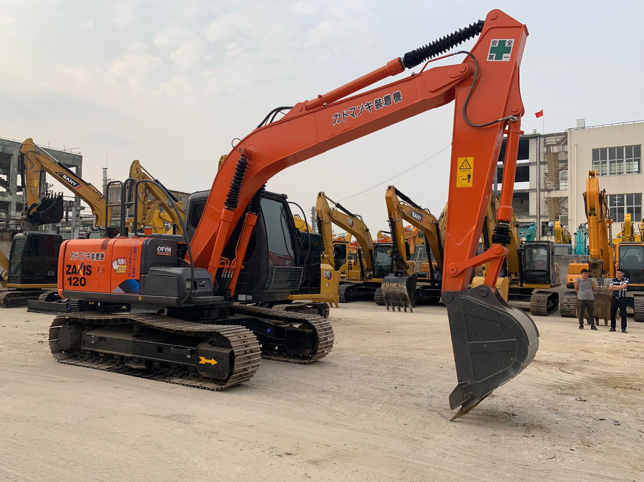 Hitachi Excavator ZX120 Good Price Used Excavator 12 ton Capacity - Lánctalpas kotró: 5 kép. Hitachi Excavator ZX120 Good Price Used Excavator 12 ton Capacity - Lánctalpas kotró: 5 kép.