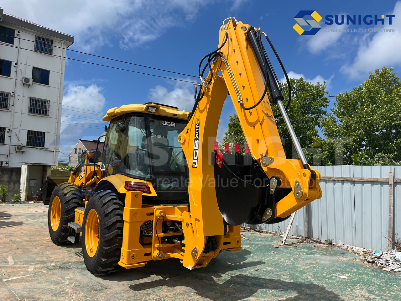 JCB 4CX Backhoe Loader 4x4 Drive Good Price - Kotrórakodó: 3 kép. JCB 4CX Backhoe Loader 4x4 Drive Good Price - Kotrórakodó: 3 kép.