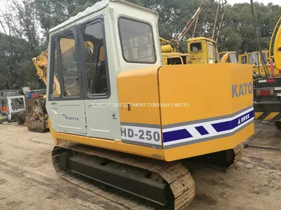 Japan Origin Kato HD250VII 0.3m3 Size Excavator Kato HD250-7 Sumitomo Sh60 S160 - Lánctalpas kotró: 1 kép. Japan Origin Kato HD250VII 0.3m3 Size Excavator Kato HD250-7 Sumitomo Sh60 S160 - Lánctalpas kotró: 1 kép.