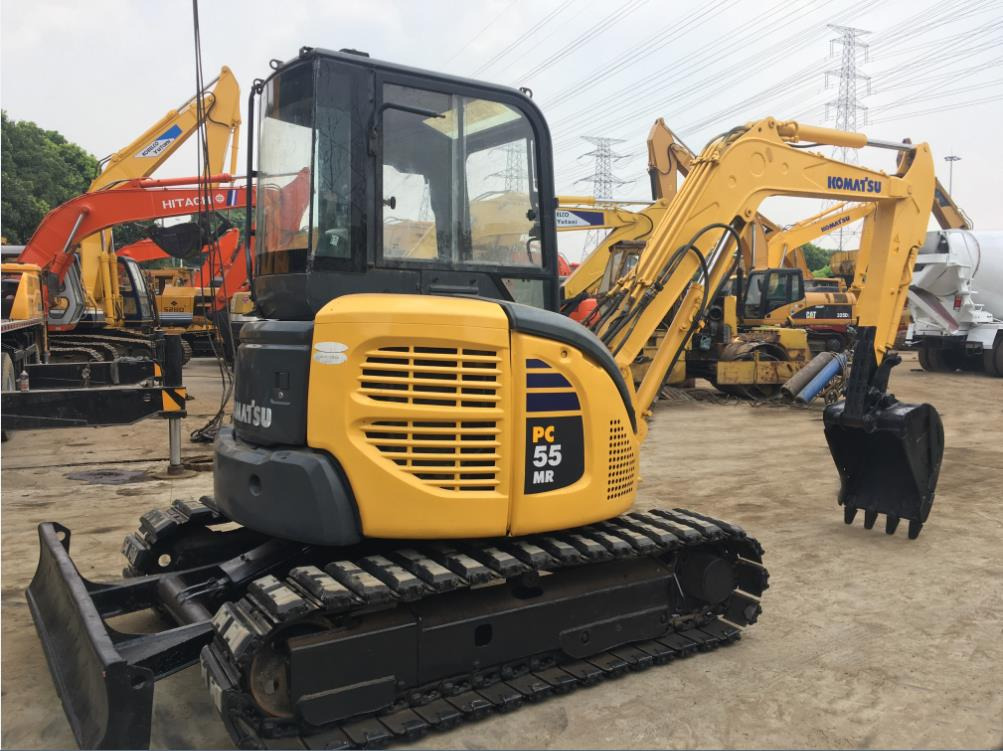 Komatsu Mini Excavator PC55MR, PC35MR Good Price on Sale - Lánctalpas kotró: 3 kép. Komatsu Mini Excavator PC55MR, PC35MR Good Price on Sale - Lánctalpas kotró: 3 kép.
