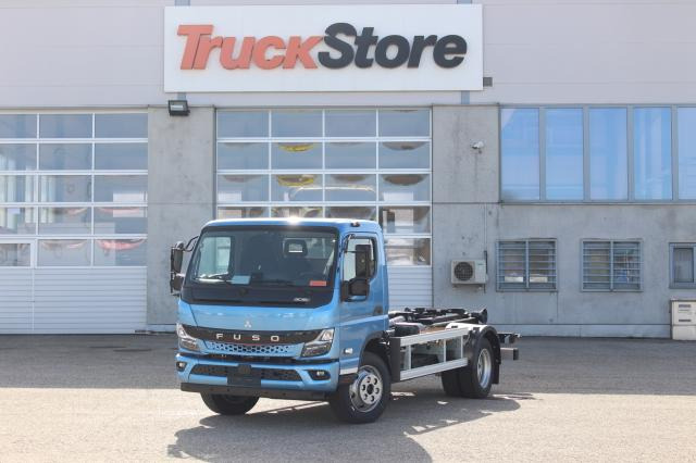 FUSO 9C18E - Horgos rakodó teherautó: 1 kép. FUSO 9C18E - Horgos rakodó teherautó: 1 kép.