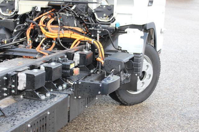 FUSO Canter 4C15E - Alvaz teherautó: 3 kép. FUSO Canter 4C15E - Alvaz teherautó: 3 kép.