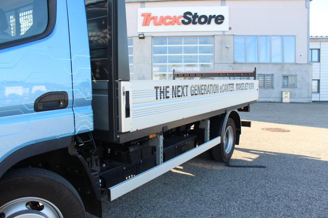 FUSO Canter 4C15E M - BATT. - Platós kisteherautó: 4 kép. FUSO Canter 4C15E M - BATT. - Platós kisteherautó: 4 kép.