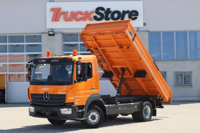 Mercedes-Benz Atego 1224 K - Billenőplatós teherautó: 1 kép. Mercedes-Benz Atego 1224 K - Billenőplatós teherautó: 1 kép.