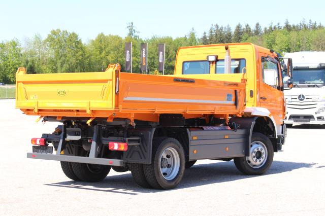 Mercedes-Benz Atego 1530AK WERKSVORFÜHER - Billenőplatós teherautó: 4 kép. Mercedes-Benz Atego 1530AK WERKSVORFÜHER - Billenőplatós teherautó: 4 kép.