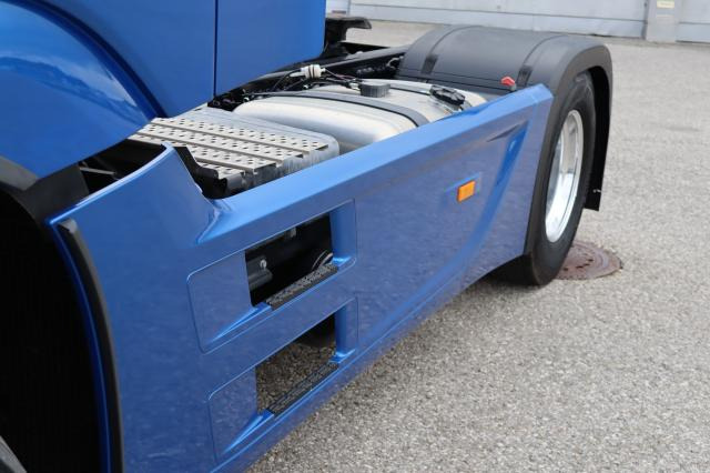 Mercedes-Benz Actros 1845 LS - Nyergesvontató: 5 kép. Mercedes-Benz Actros 1845 LS - Nyergesvontató: 5 kép.