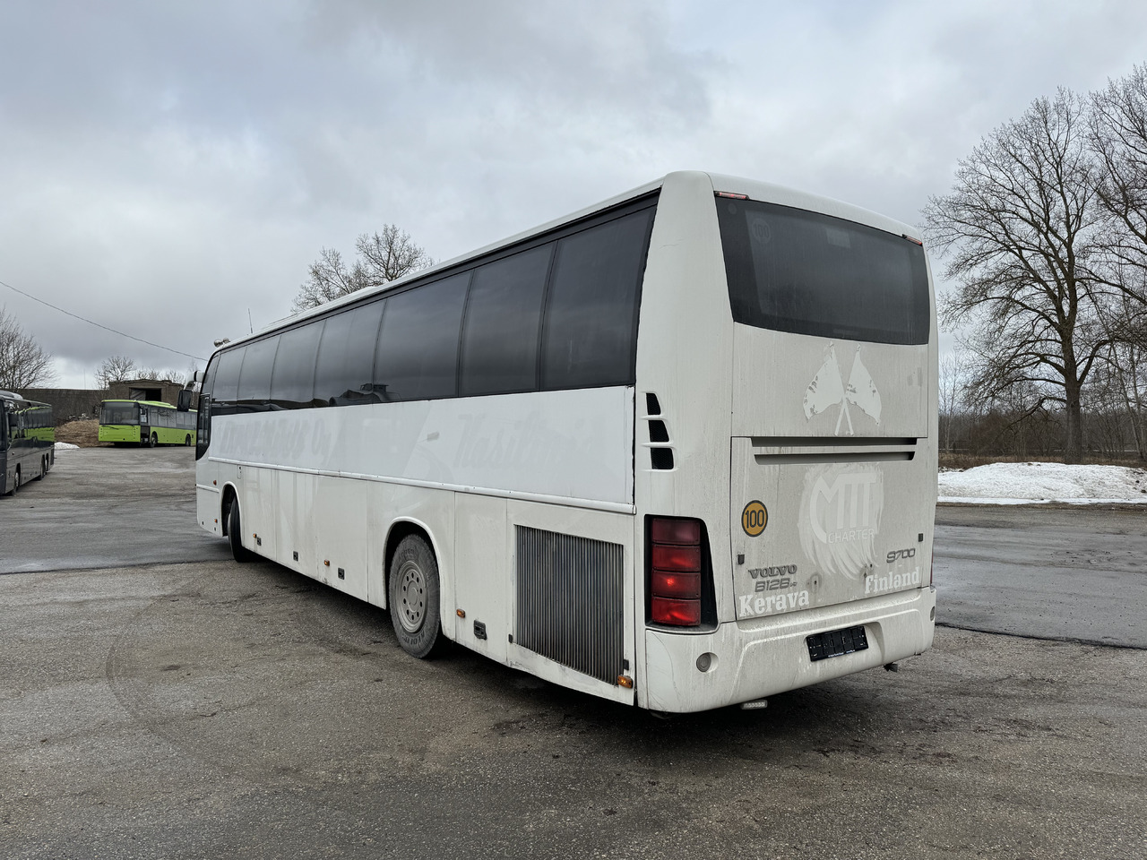 VOLVO 9700H B12B - Távolsági busz: 2 kép. VOLVO 9700H B12B - Távolsági busz: 2 kép.