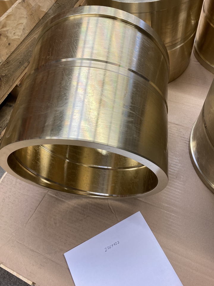 O&K Terex RH120E 6030 Bushings 2415672 1468417 475-3519 2766870 1468418 471-1968 2766962 1468419 471-1969 2765422 1468729 473-2041 - Alkatrész - Teherautó: 2 kép. O&K Terex RH120E 6030 Bushings 2415672 1468417 475-3519 2766870 1468418 471-1968 2766962 1468419 471-1969 2765422 1468729 473-2041 - Alkatrész - Teherautó: 2 kép.