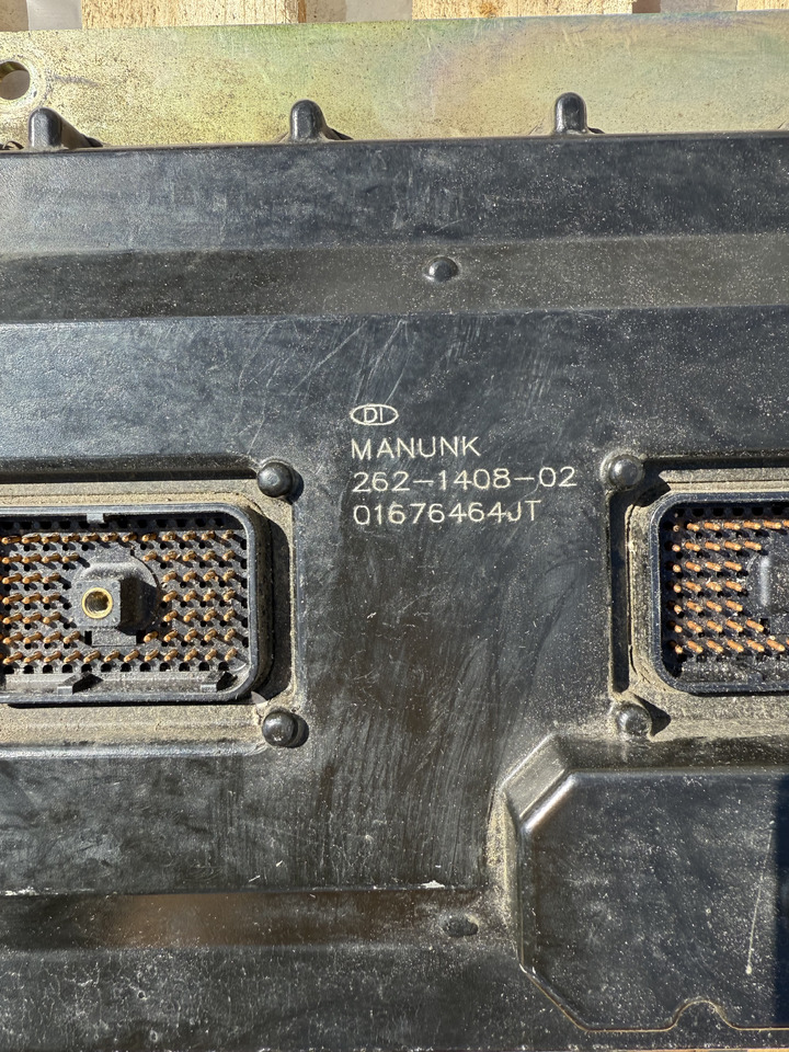 CAT M313D 252-2422 - ECU - Gumikerekes kotró: 3 kép. CAT M313D 252-2422 - ECU - Gumikerekes kotró: 3 kép.